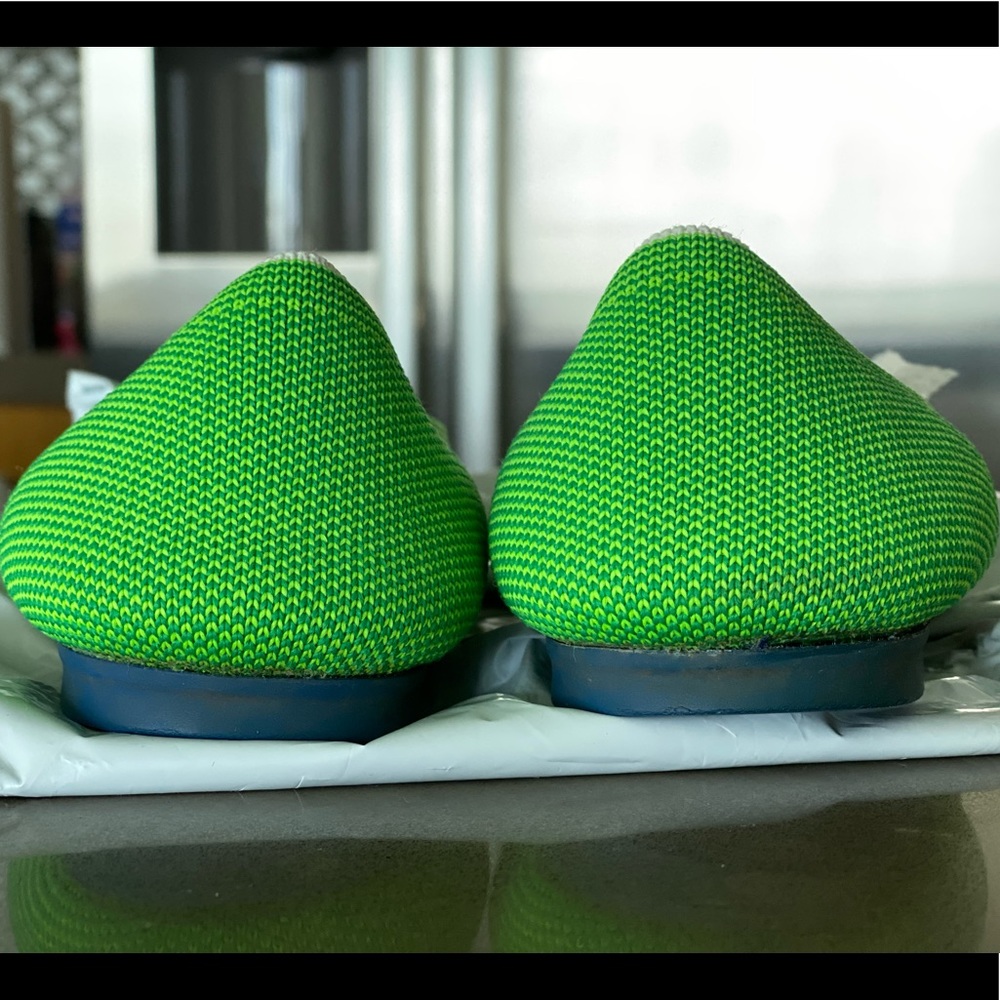 Rothy's Bright Green Flats (fits like Rothy’s
sz 8) - Picture 9 of 16